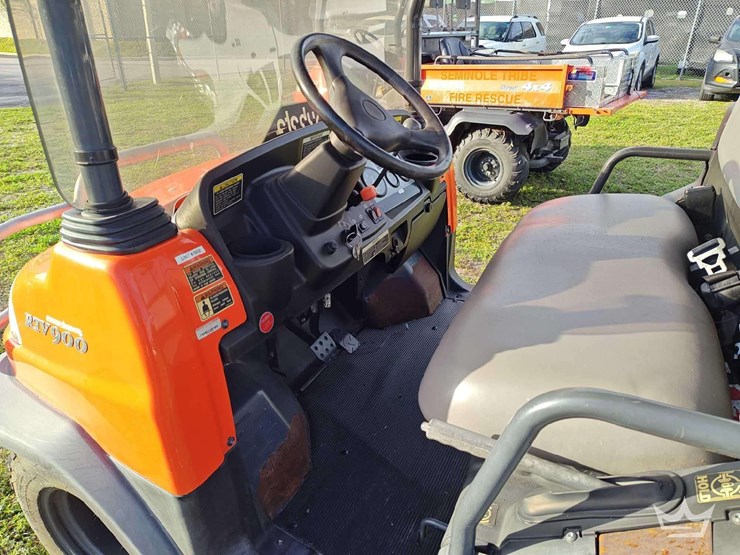 2008-kubota-rtv900-image-24