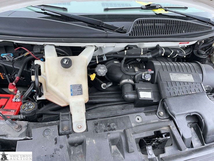 2016-chevrolet-express-g3500-image-15