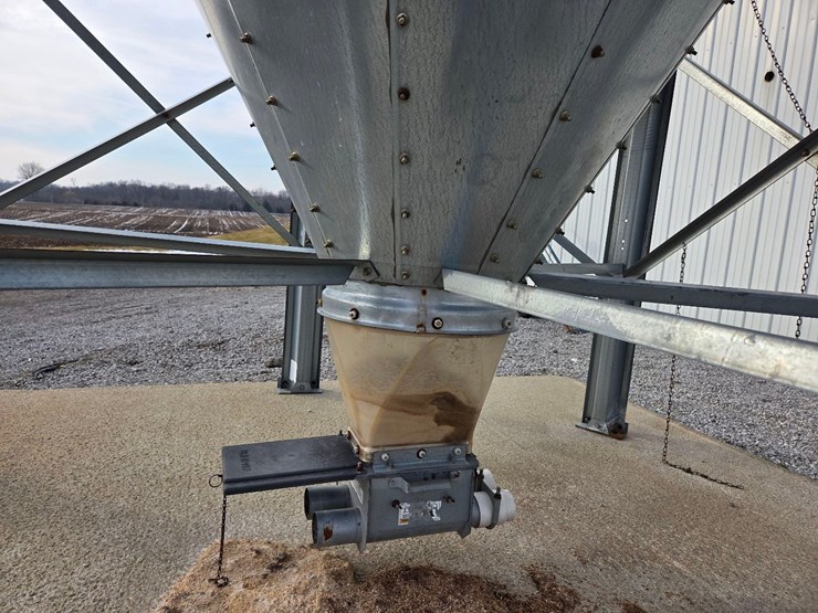 6-ton-hog-slat-feed-bin-image-11