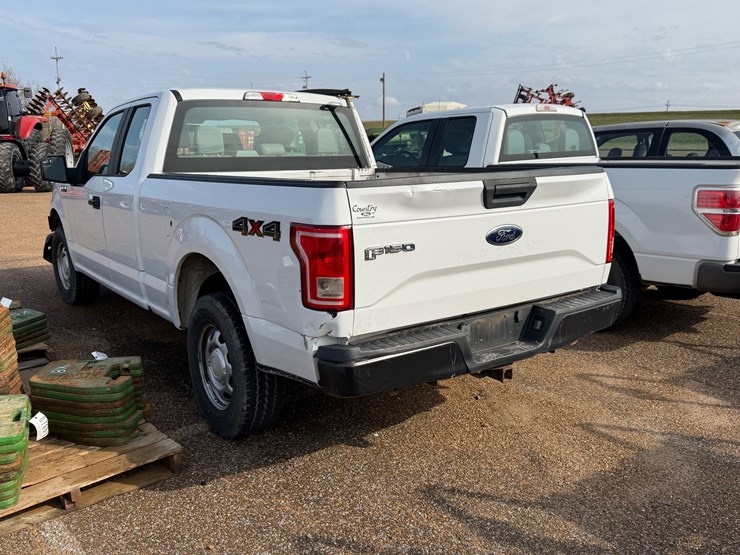 2017-ford-f150-image-3