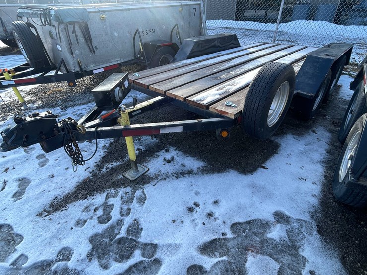 #2237-•-utility-trailer-image-1