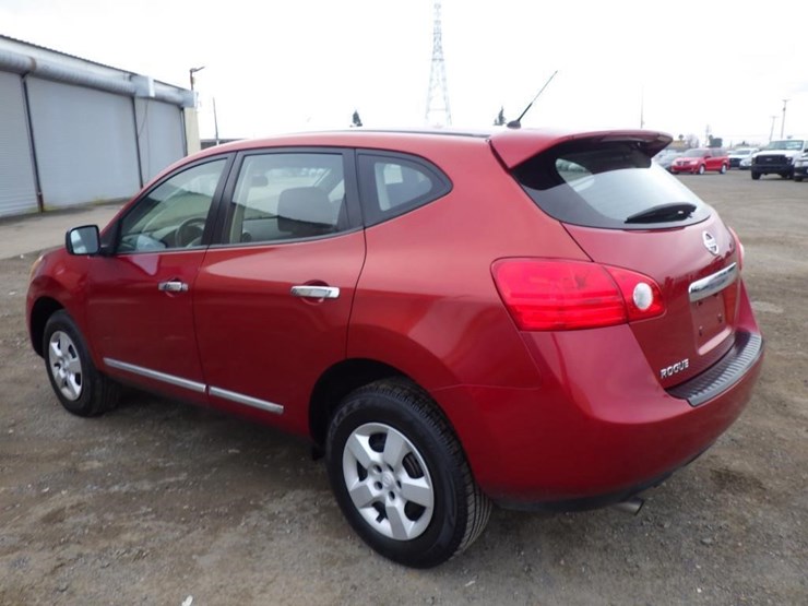 2012-nissan-rogue-image-4