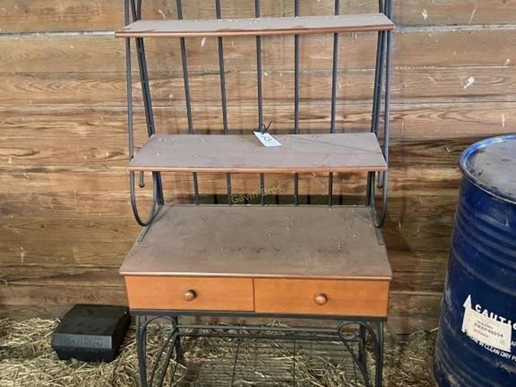 baker's-stand-image-1