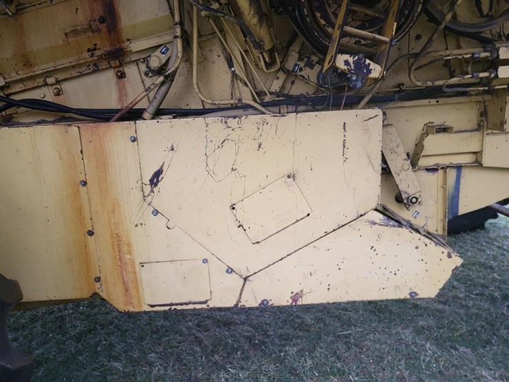 new-holland-tr88-image-20