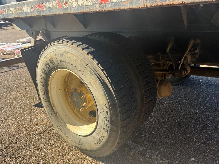 2012-international-durastar-4400-image-33