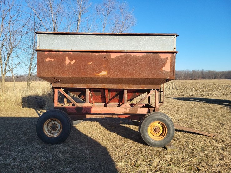 hopper-wagon-w/running-gear-image-2