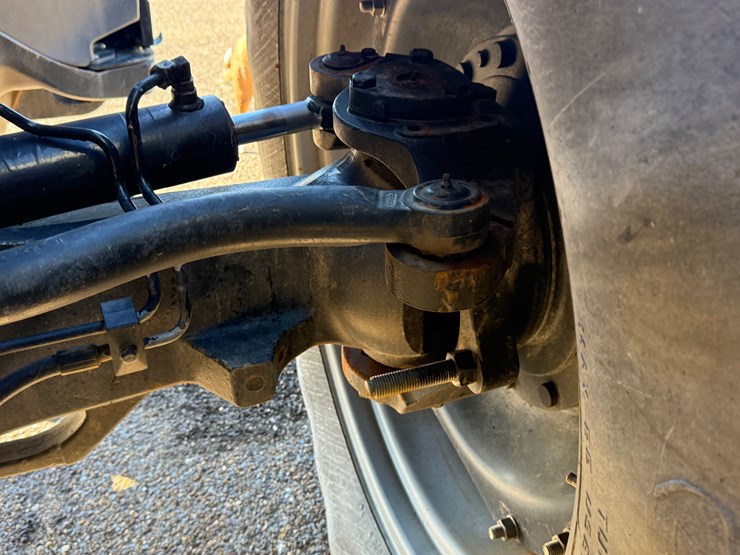 2016-case-ih-magnum-310-image-29