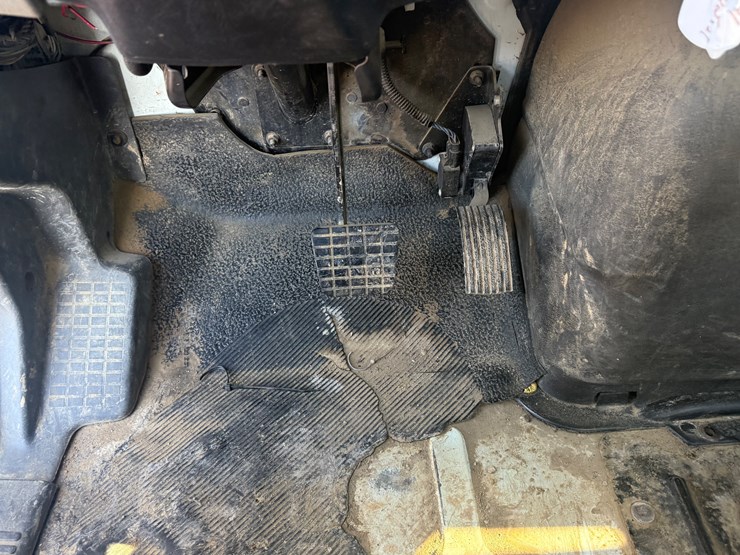 2012-international-durastar-4400-image-50