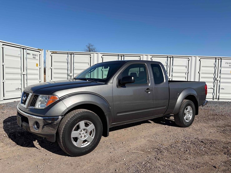 2008-nissan-frontier-se-image-1