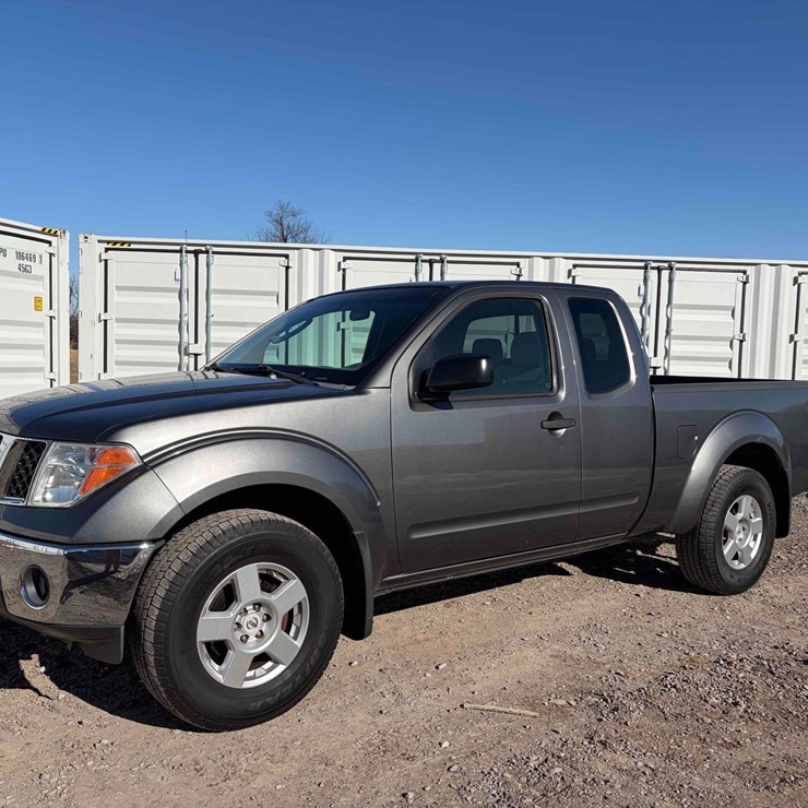 2008 NISSAN FRONTIER SE