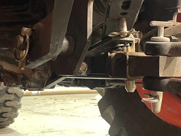 kubota-lx2610-image-34