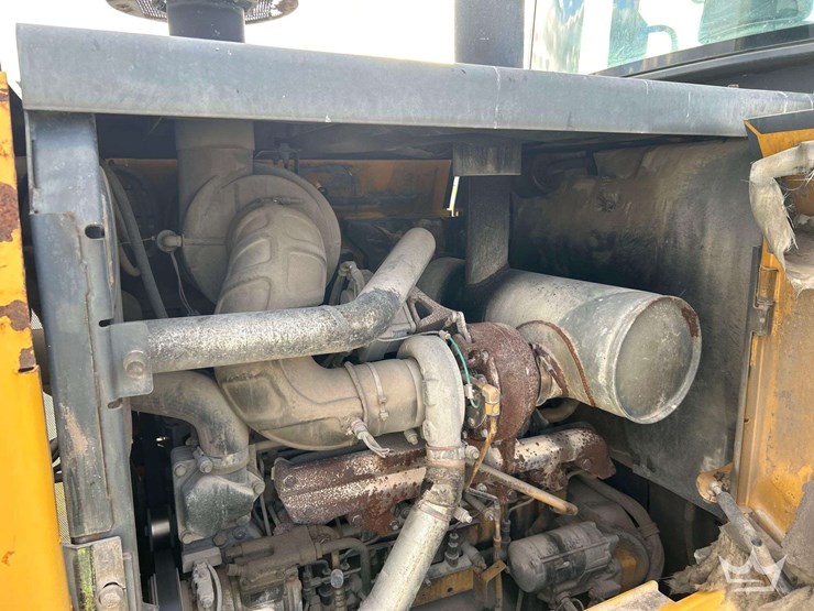 2007-deere-644j-image-11