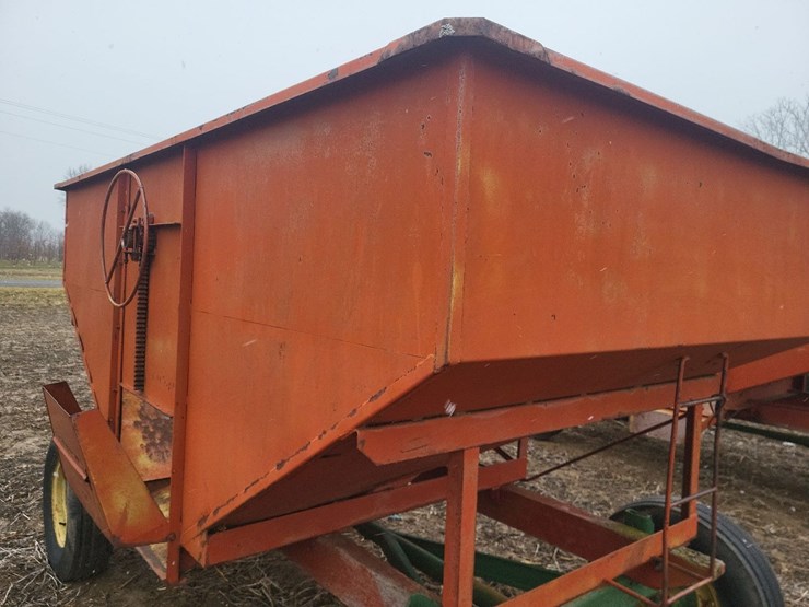 hopper-wagon-w/running-gear-image-9