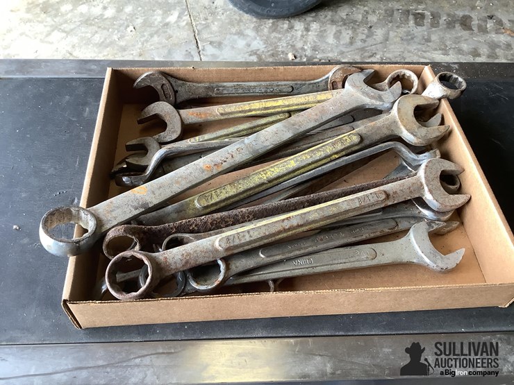 assorted-combination-wrenches-image-2