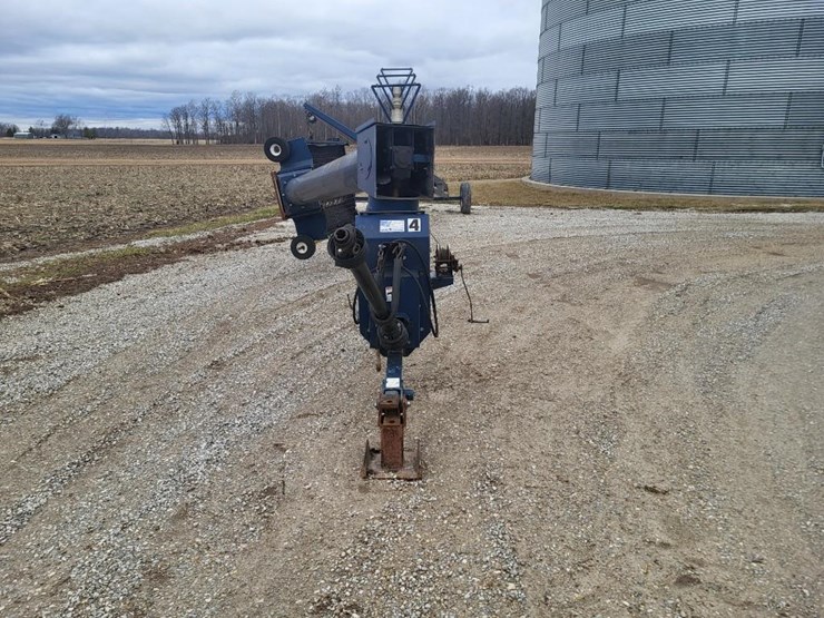 harvest-international-h1062-image-7