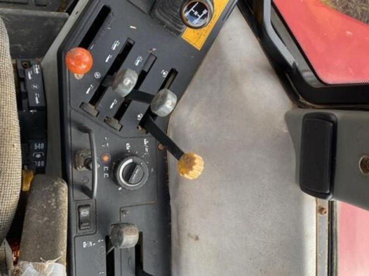 case-ih-maxxum-5150-image-12