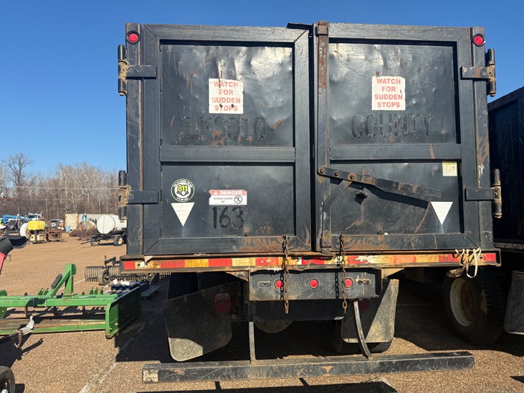 2012-international-durastar-4400-image-5