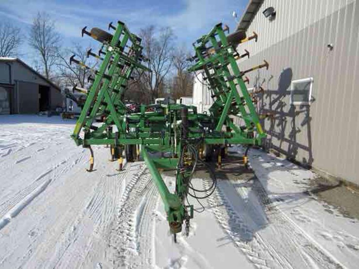 2001-john-deere-980-image-7