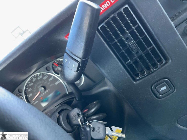 2016-chevrolet-express-s/a-ambulance-image-20