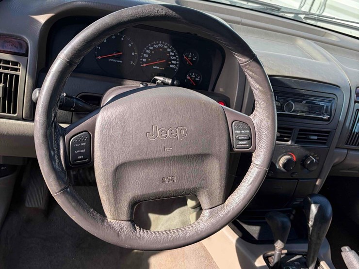 2000-jeep-grand-cherokee-image-16