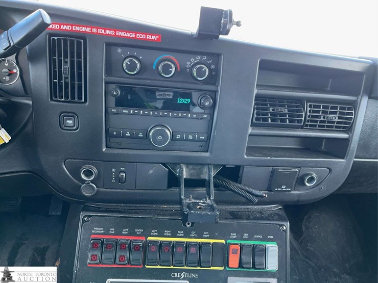 2016-chevrolet-express-s/a-ambulance-image-16