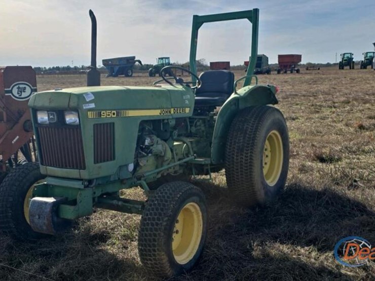 john-deere-950-image-1