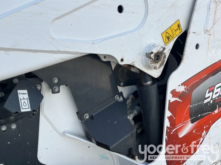 2021-bobcat-s62-image-17