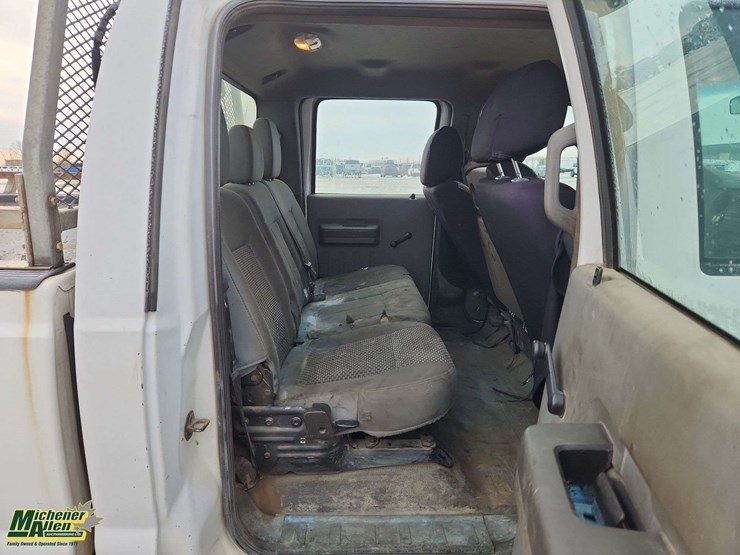 2013-ford-f350-image-19