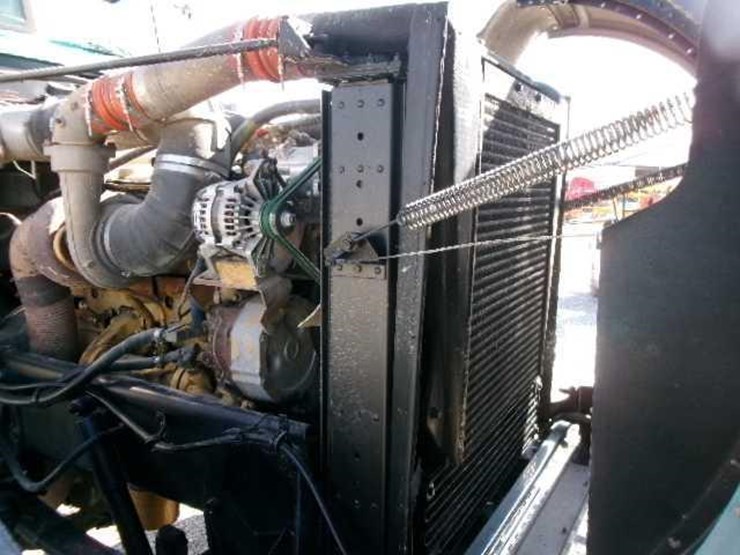 1988-peterbilt-379-image-23