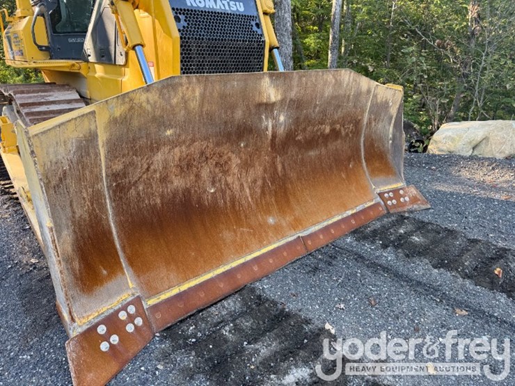 2005-komatsu-d65ex-15-image-5