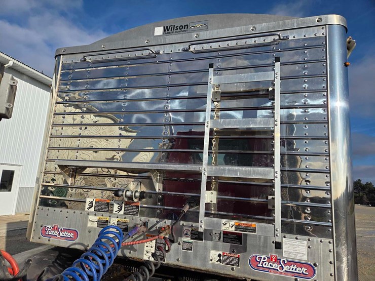 2011-wilson-hopper-bottom-image-9