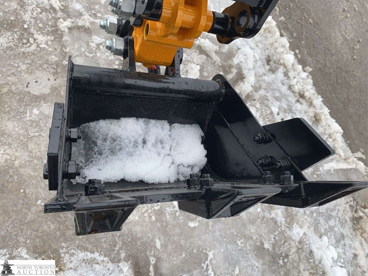 2025-unused-captok-ck15-mini-excavator-image-18