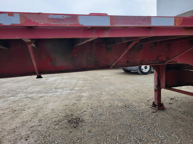 2003-b&b-step-deck-trailer-w/-10-ton-dry-fertilizer-tender-image-3