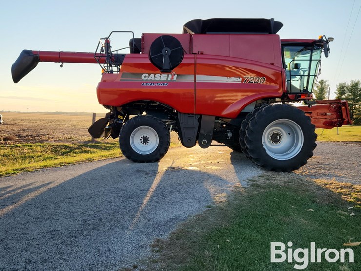 2013-case-ih-7230-image-4