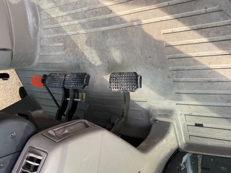 case-ih-145-image-42