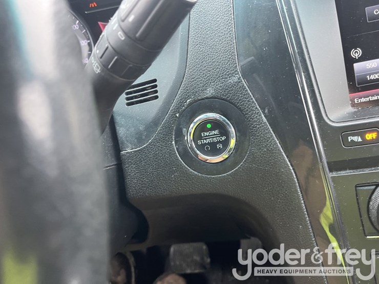 ford-explorer-xlt-image-23