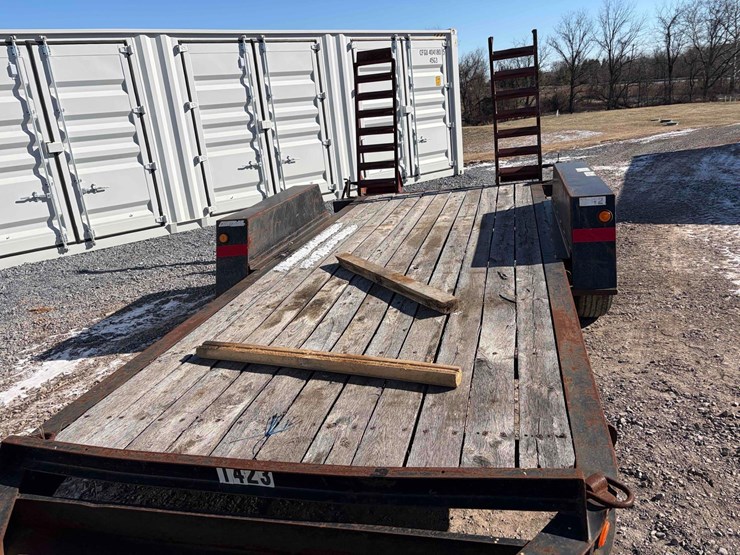 2007-contrail-skid-steer-trailer-image-2