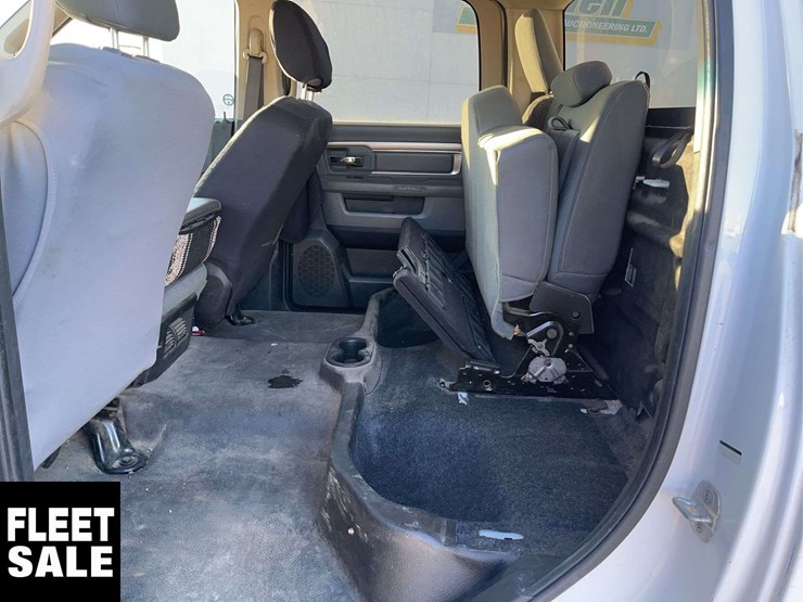 2014-ram-5500-4x4-s/a-bucket-truck-image-15