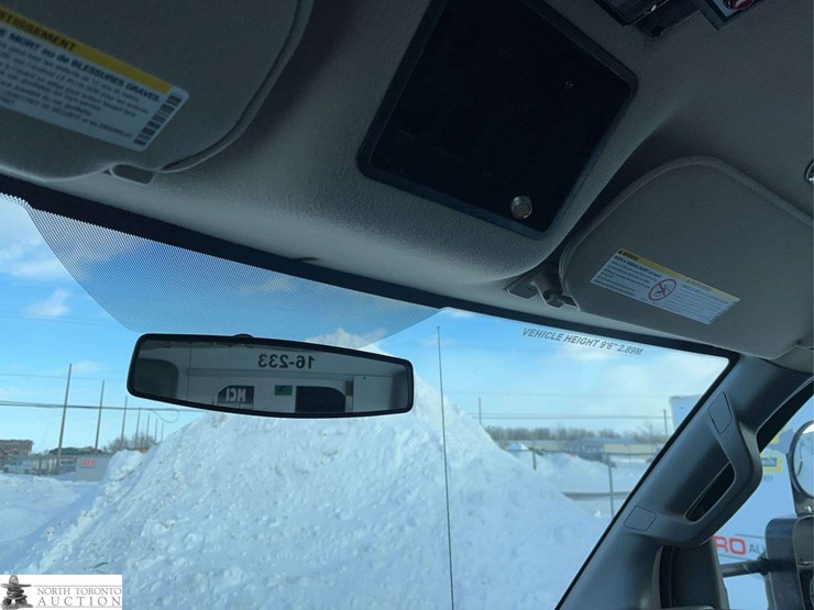 2016-chevrolet-express-s/a-ambulance-image-24