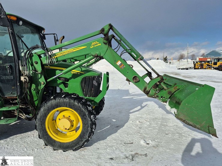 2010-john-deere-2010-image-34