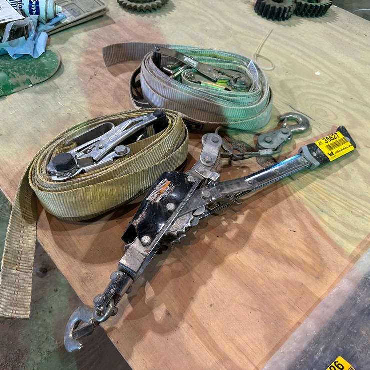 #35627 • Lot of (2) Ratchet Straps & Binder (1) Come-a-long