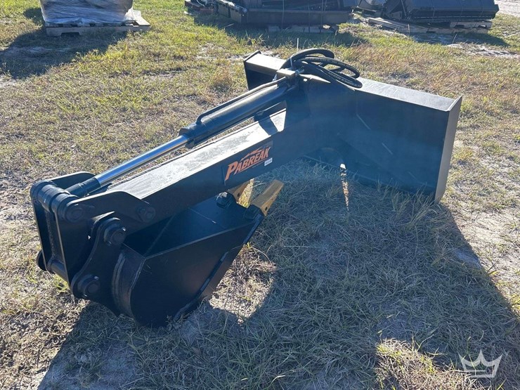 2025-pabreak-hydraulic-excavator-arm-with-tooth-bucket-skid-steer-attachment-image-2