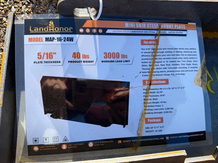 #7846-•-land-honor-mini-skid-steer-mount-plate-image-1