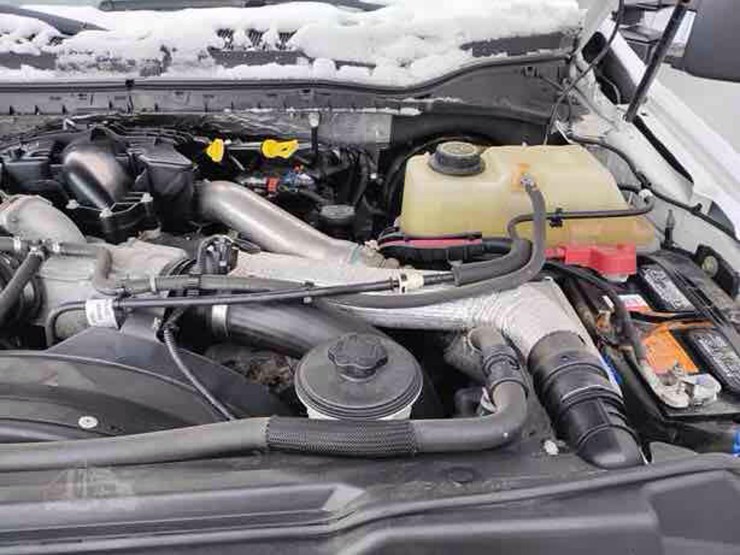 2017-ford-f350-xlt-image-14