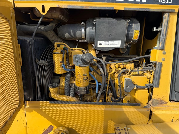 caterpillar-d5k-image-9