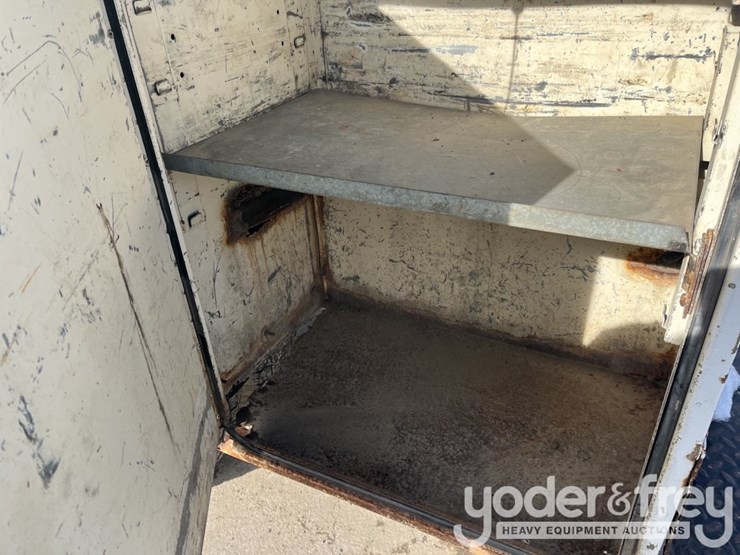 1993-ford-f-super-duty-image-25