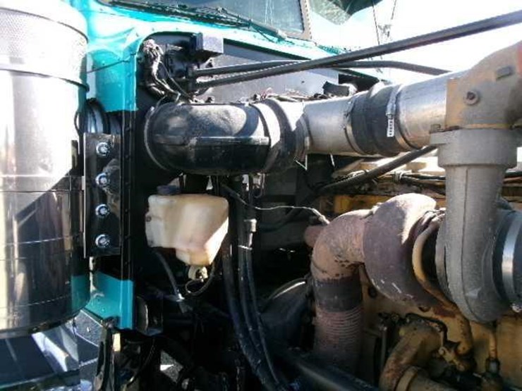 1988-peterbilt-379-image-15