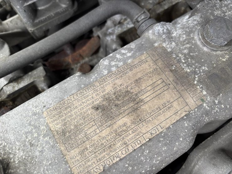 2005-nissan-mcpl02a25lv-image-31