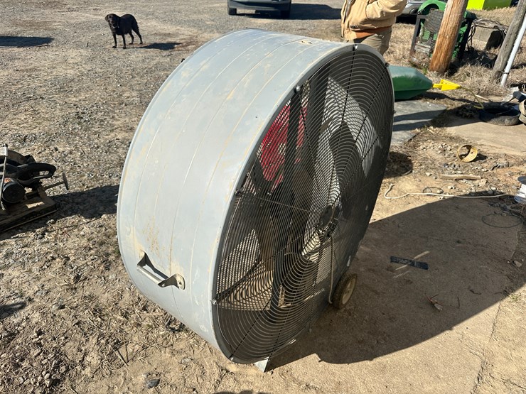 #35621-•-maxx-air-42"-high-velocity-fan-image-4