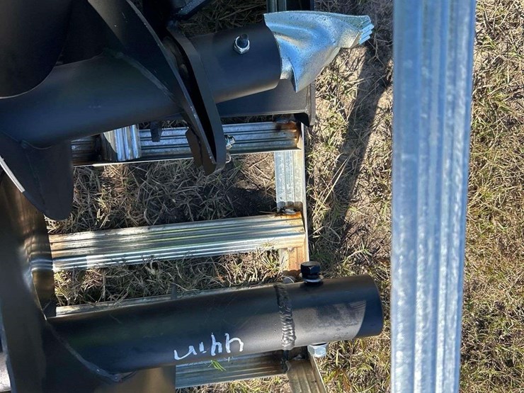2025-pabreak-auger-bits-and-plate-skid-steer-attachment-image-8